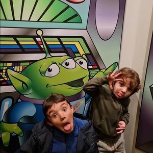 Meet your Posher, Kelly